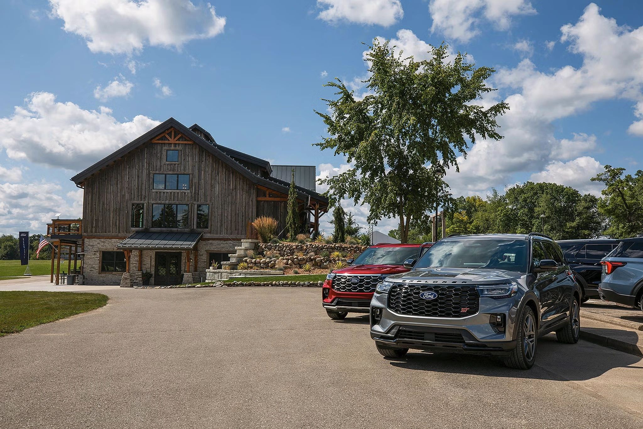 New & Used Ford Dealership near St. Louis, MO